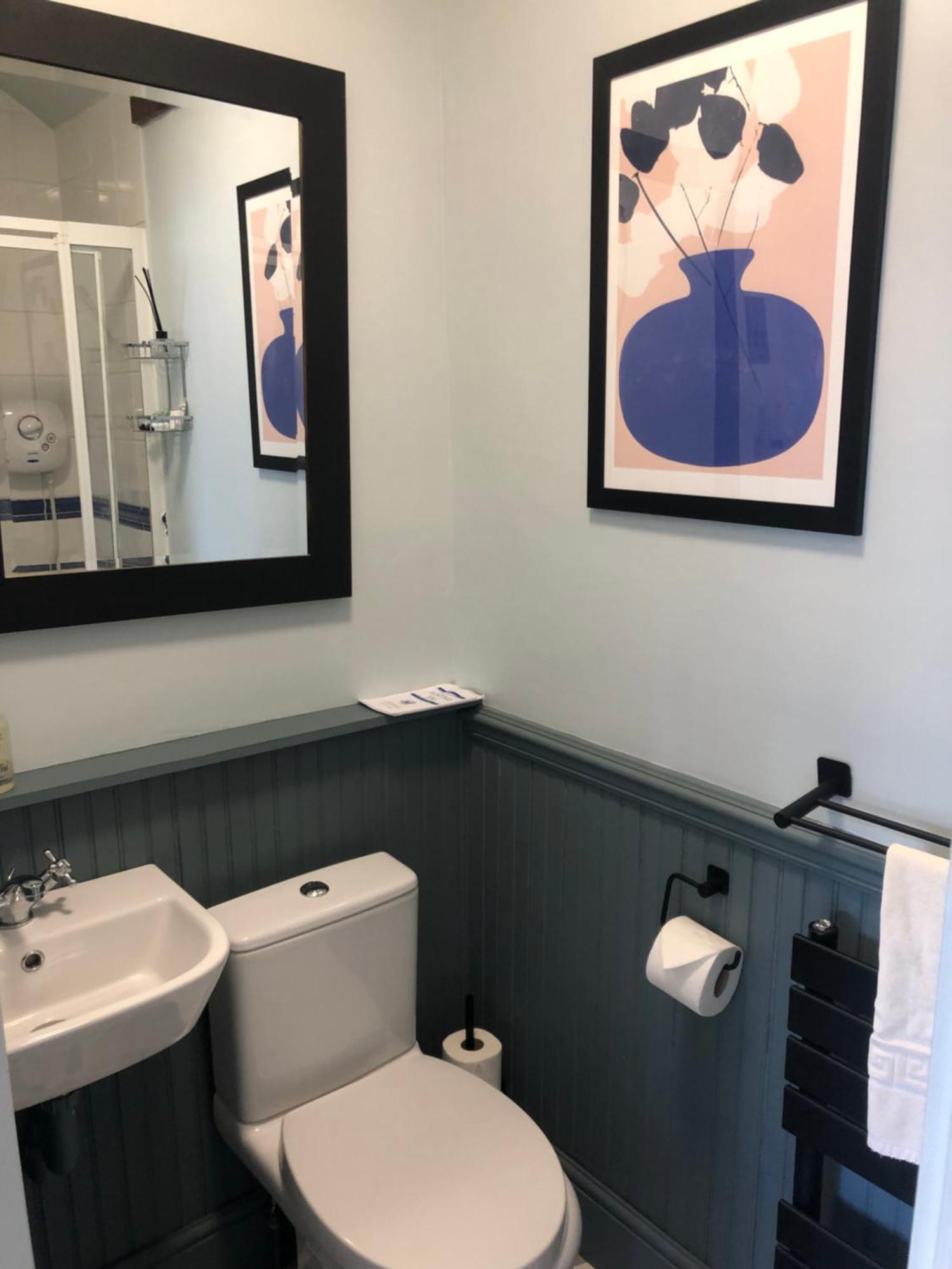 Twin Oaks Guest House كادنام المظهر الخارجي الصورة